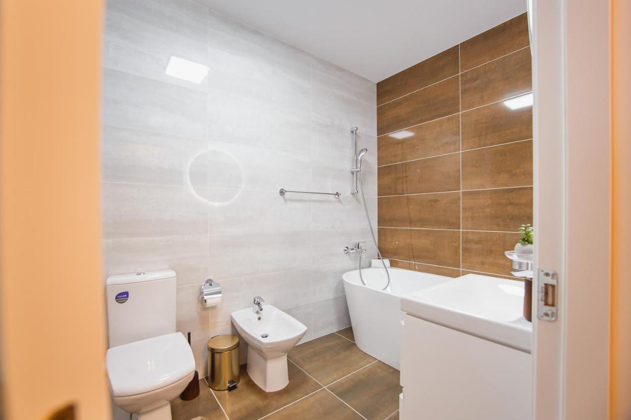Charming Family Haven Daire Oradea Dış mekan fotoğraf